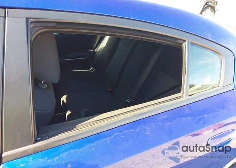 2019 Dodge Charger Scat Pack Rwd z USA, uszkodzony, nr VIN 2C3CDXGJ2KH650699